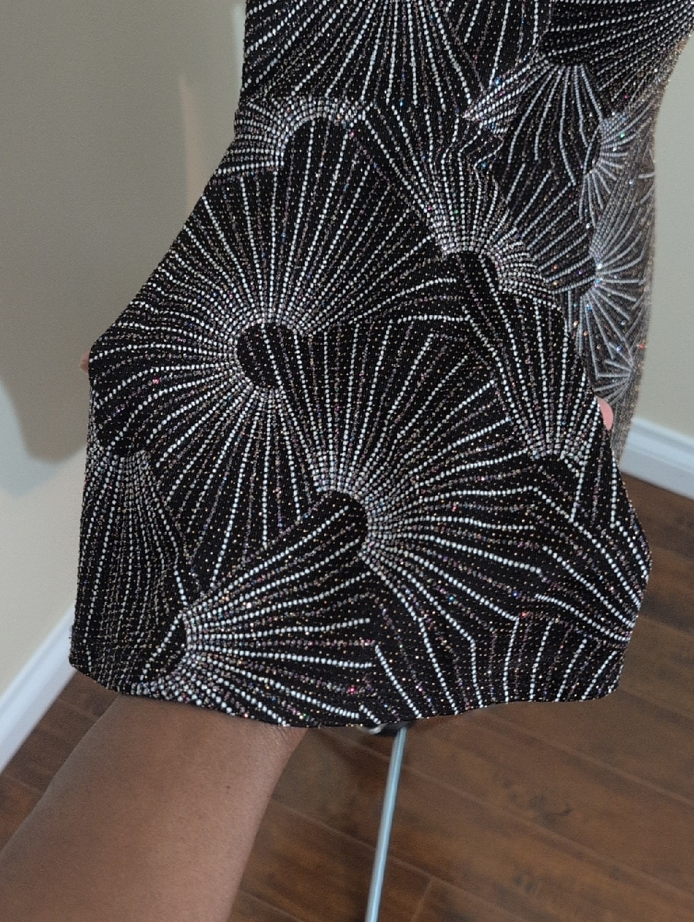 Colori | Black & Silver Sparkle Bejewelled Long-Sleeve Sheath Dress - Picture 5 of 11